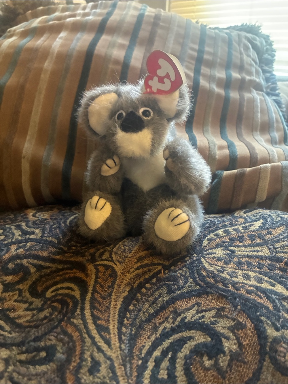 Ty Gray and White Koala Beanie Baby Plush with Heart Tag